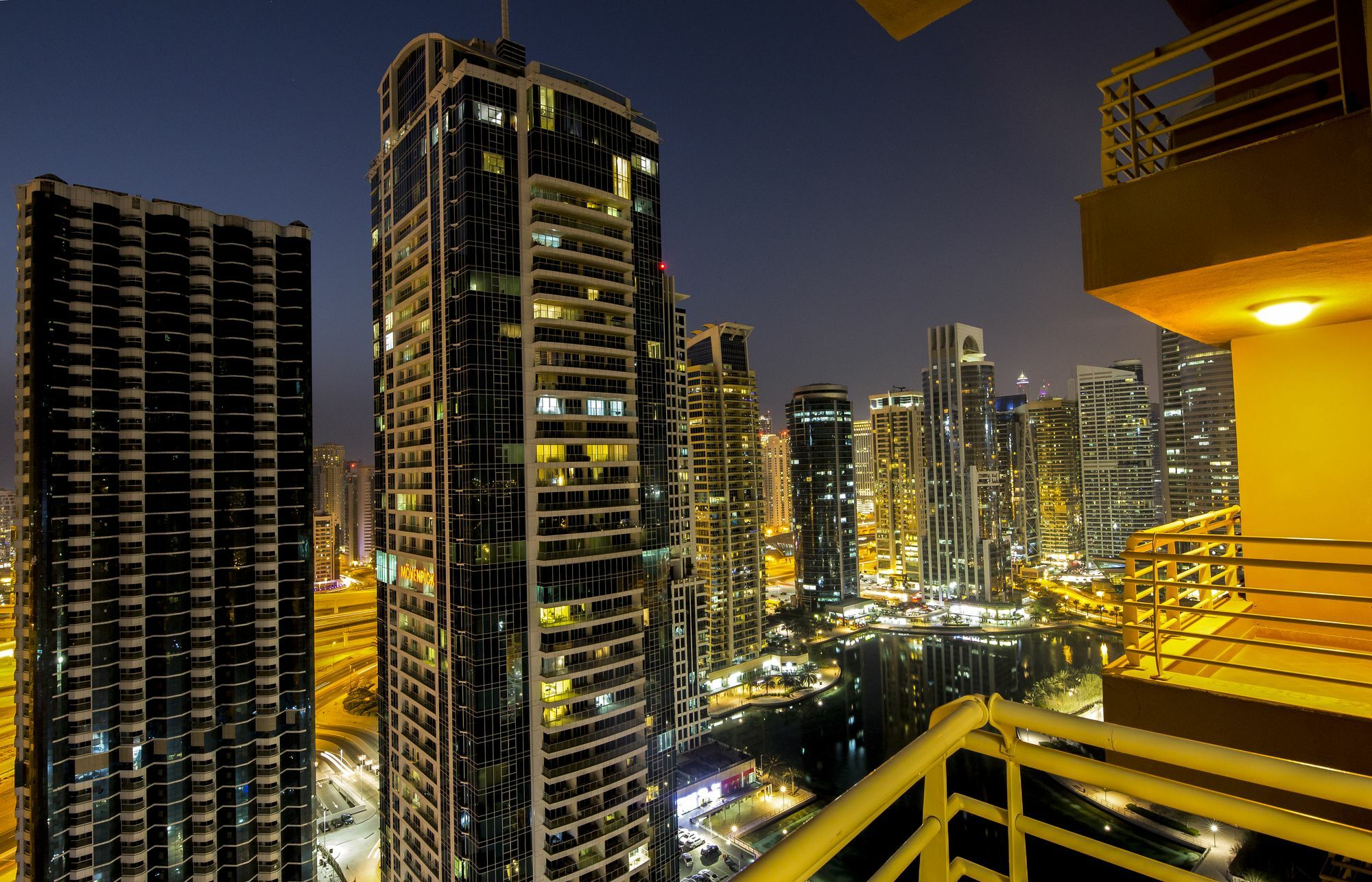 Deluxe With View Apartment *